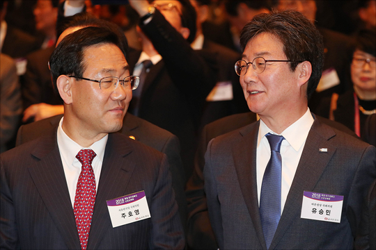 주호영 "보수통합 논의, 지도체제 문제 남아있는 상황"