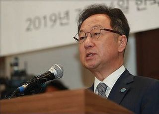 ‘인보사 의혹’ 이우석 코오롱생명과학 대표 구속