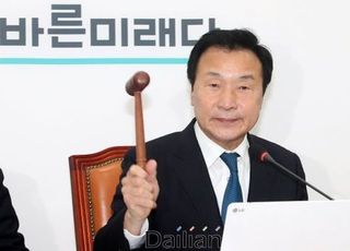 "내가 대표를 해야겠다, 그 얘기"…손학규, 2선후퇴 '쐐기'