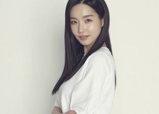 미코眞 김유미, 인컴퍼니와 전속계약…유진·시태영·변우민과 한솥밥