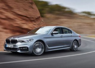 수입차, 코로나19 여파에 2월 판매 감소…1위는 BMW 520