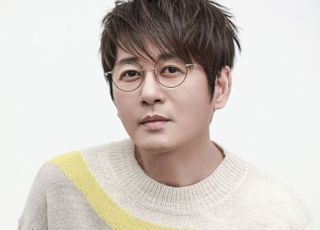 신승훈, 30주년 프로젝트 시작…4월 8일 스페셜 앨범 발매