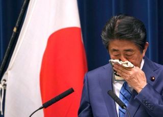 아베, 도쿄 등 7개 지역 '긴급사태' 선언…내달 6일까지 효력