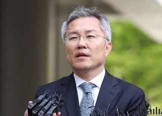 열린민주당 대표 '검찰개혁' 최강욱 유력