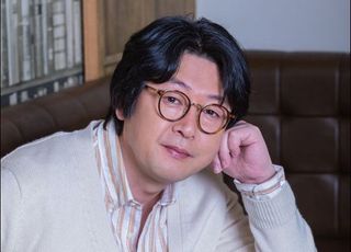 [D-인터뷰] 김윤석 "감독 데뷔, 지금이 적기다 싶었죠"