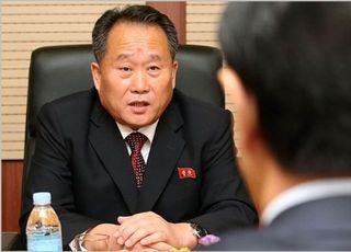 리선권 "트럼프에게 더이상 보따리 던져주지 않을 것"