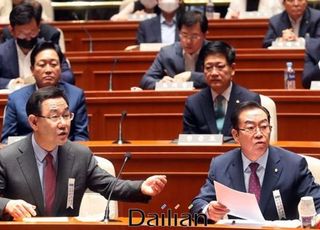 법사위 소집·윤석열 출석 요구한 통합당 "직접 얘기 듣겠다"