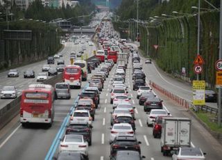 "코로나19로 주춤했던 교통량 회복…사고 17.3% 늘어"