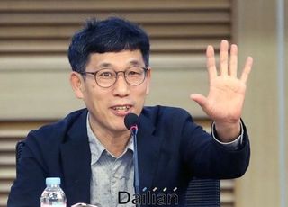진중권, 윤희숙 '명연설'에 "통합당, 이제야 제대로 하네"