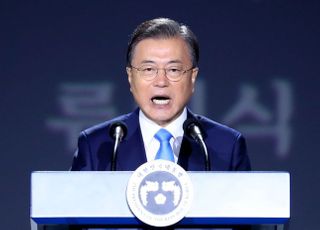 문대통령 "남북협력, 핵에서 벗어날 최고의 안보정책"