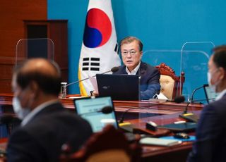 문대통령 "함께 협의"…의료계에 퇴로 열어주었나