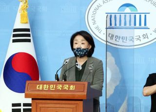 &lt;포토&gt; 심상정 대표 이해충돌 방지 및 윤리에 관한 법률 발의 기자회견