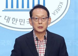 [단독] '집단 성매매·음주운전' 법원 공무원, 감봉·견책…솜방망이 처벌 '논란'