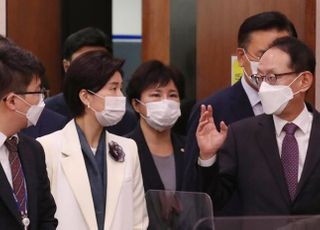 공수처 최후통첩 날린 민주당 "국감 종료시 법개정"