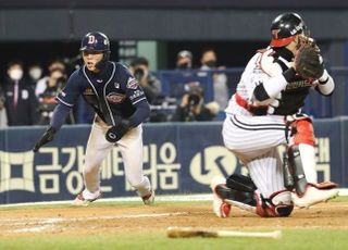 '등 뒤에서 뒤바뀐' 묻지마 질주 이유찬·홈 놓친 이성우