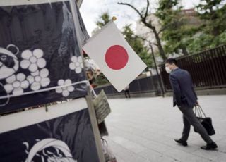 일본, 코로나19 3차 유행 본격화…하루 확진자 2000명 돌파