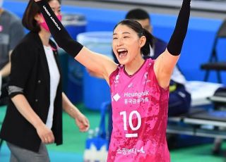 김연경 살아나자 무적으로 돌아온 흥국생명