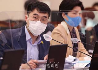 김남국 "조치 안하면 정의당 일체 돕지 않겠다" 협박의혹…정의당 분개