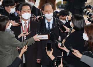 친추미애 징계위원 확인…윤석열 측 기피로 정회 후 재개