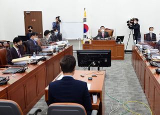 與입맛 맞는 공수처장 임명 위한 후보추천위 18일 재가동