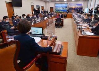 &lt;포토&gt; 국토교통위원회 변창흠 국토교통부 장관 후보자 인사청문회 실시계획의 건 상정