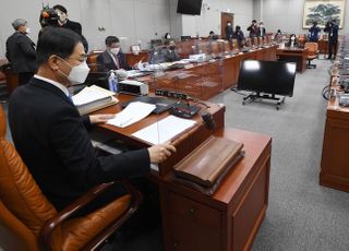 국민의힘, '與 마음대로' 공수처장 후보 추가 추천 안하기로