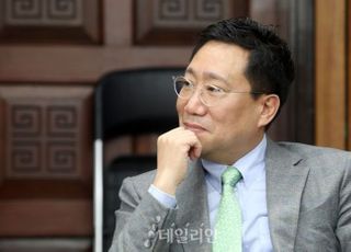 [데일리안 오늘뉴스 종합]양정철 미국행 미스테리…'文과 결별수순?' 뒷말 무성...코로나19 신규확진 665명, 사흘연속 600명대…사망자 25명 늘어 등