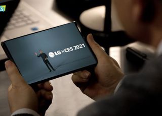 [CES 2021] ‘LG 롤러블’ 실물 공개…시원하게 펼쳐지는 대화면