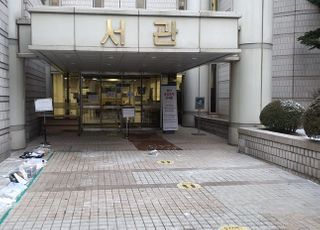 [D·현장] 이재용 최종 선고 앞두고 법원 분위기 ‘긴장 속 분주’