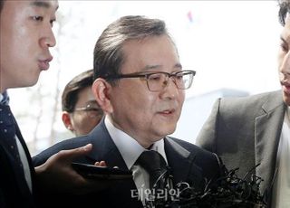 검찰, 법무부 등 동시다발 압수수색…'김학의 불법출금' 수사 본격화