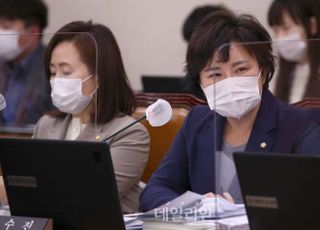 조수진 "고민정 바닥 확인…'산 권력' 힘업고 당선됐다면 겸손해라"
