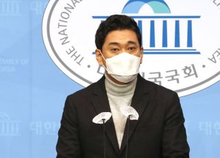 &lt;포토&gt; '입체도시계획' 정책 발표하는 오신환