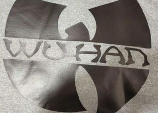 캐나다 '우한 박쥐' 티셔츠 '코로나 중국 기원론' 노렸나…중국 연일 맹공