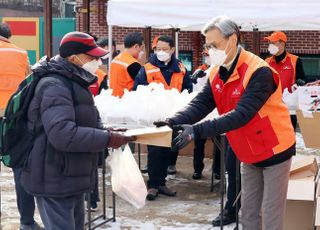 조경목 SK에너지 사장, 임직원과 도시락 봉사활동