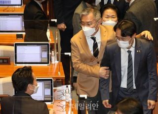 '녹취 꼼수는 탄핵감'?…이탄희 '녹취'는 뭔가