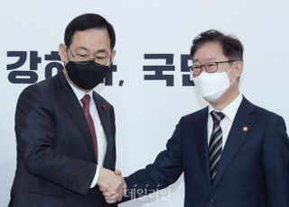 박범계 "윤석열 패싱 아니다"…주호영 "기대 접었다"