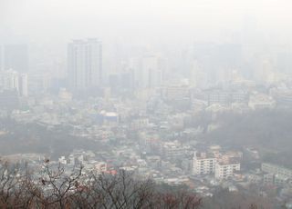 [오늘날씨] 구름 끼고 포근…미세먼지 '보통'에서 '나쁨'