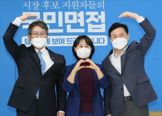 [부산은 지금②] 민주당, 가덕신공항·野토착비리 리스크로 '뒤집기' 노린다