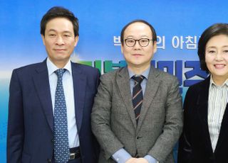 &lt;포토&gt; 박영선-우상호, 라디오 토론