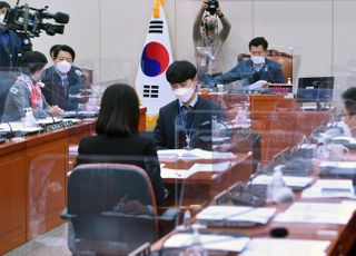 국회 외통위, '미얀마 군부 쿠데타 규탄' 결의안 의결