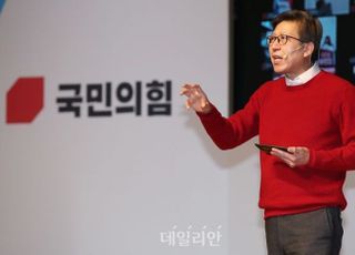 與 올인 가덕신공항, 안 통하나… '독주' 박형준, 50% 돌파 목전