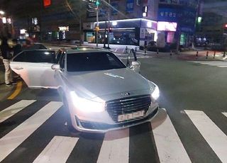 강남 헬스장 1억 금고털이 男, 부산서 난폭 음주운전하다 잡혔다