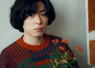 [D:인디그라운드㊽] ‘솔직함’을 노래하는 싱어송라이터 김우주