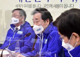 '정책 선거' 약속했던 민주당, '남 탓 전략'으로 돌아선 이유