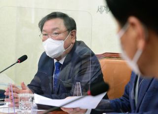 &lt;포토&gt; 김태년 대표 직무대행 "주호영 원내대표의 국정조사 제안 수용"