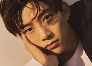 [D:FOCUS] 옥택연 “올해 2PM 컴백은 미정…진지하게 논의 중”