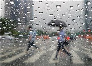 [오늘날씨] 전국에 '봄비'…제주·남해안 최고 60mm