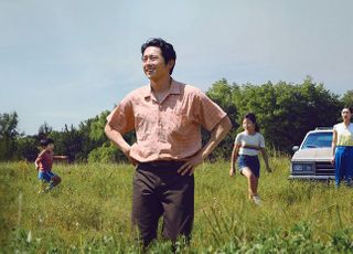 '미나리' 개봉 3주차 주말 박스오피스 1위…70만 돌파