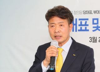 정의당, 새 대표로 여영국 선출 "다시 국민품으로 가겠다"