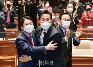 [4·7 재보선] '운명의 2주' 스타트…野, 원팀 구성 '화학적 결합' 이뤘다